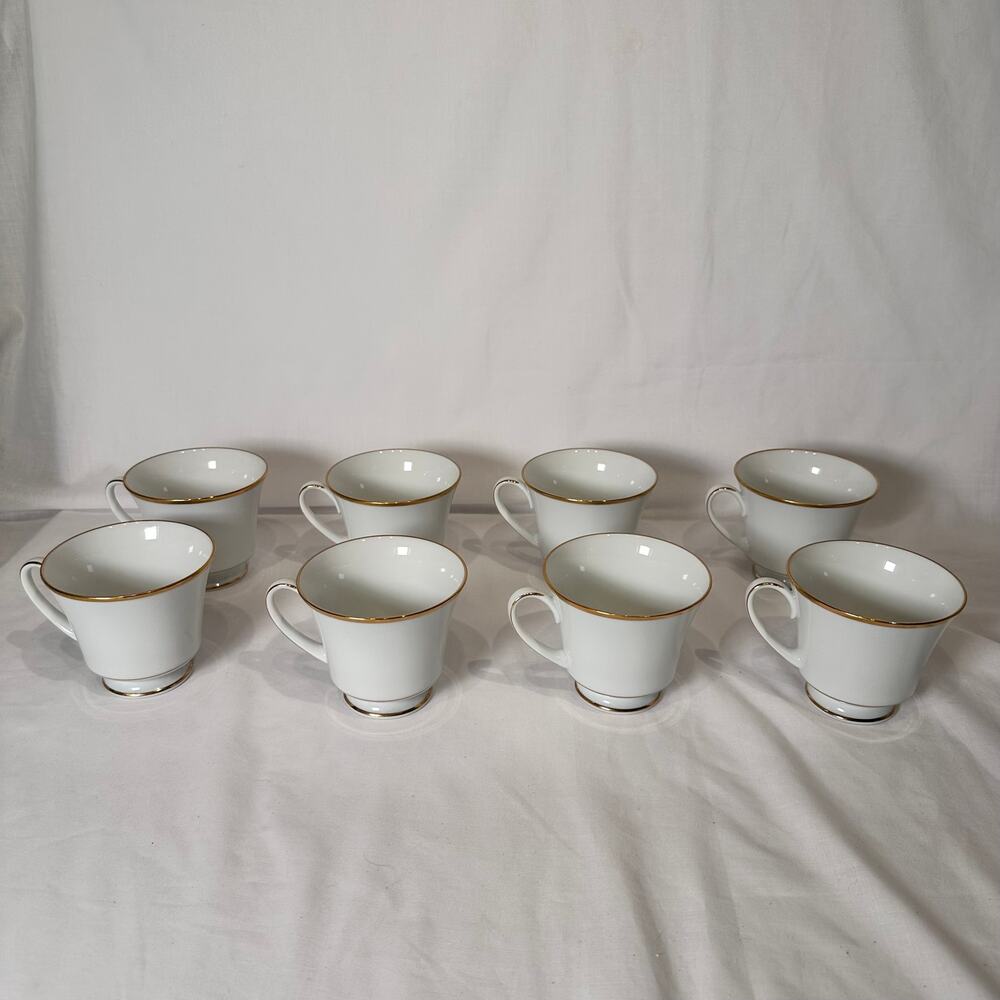 Contemporary Fine China by Noritake Heritage 2982 Teacups Set of 8 White Gold